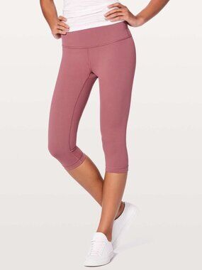 EUC Lululemon Wunder Under Cropped Leggings